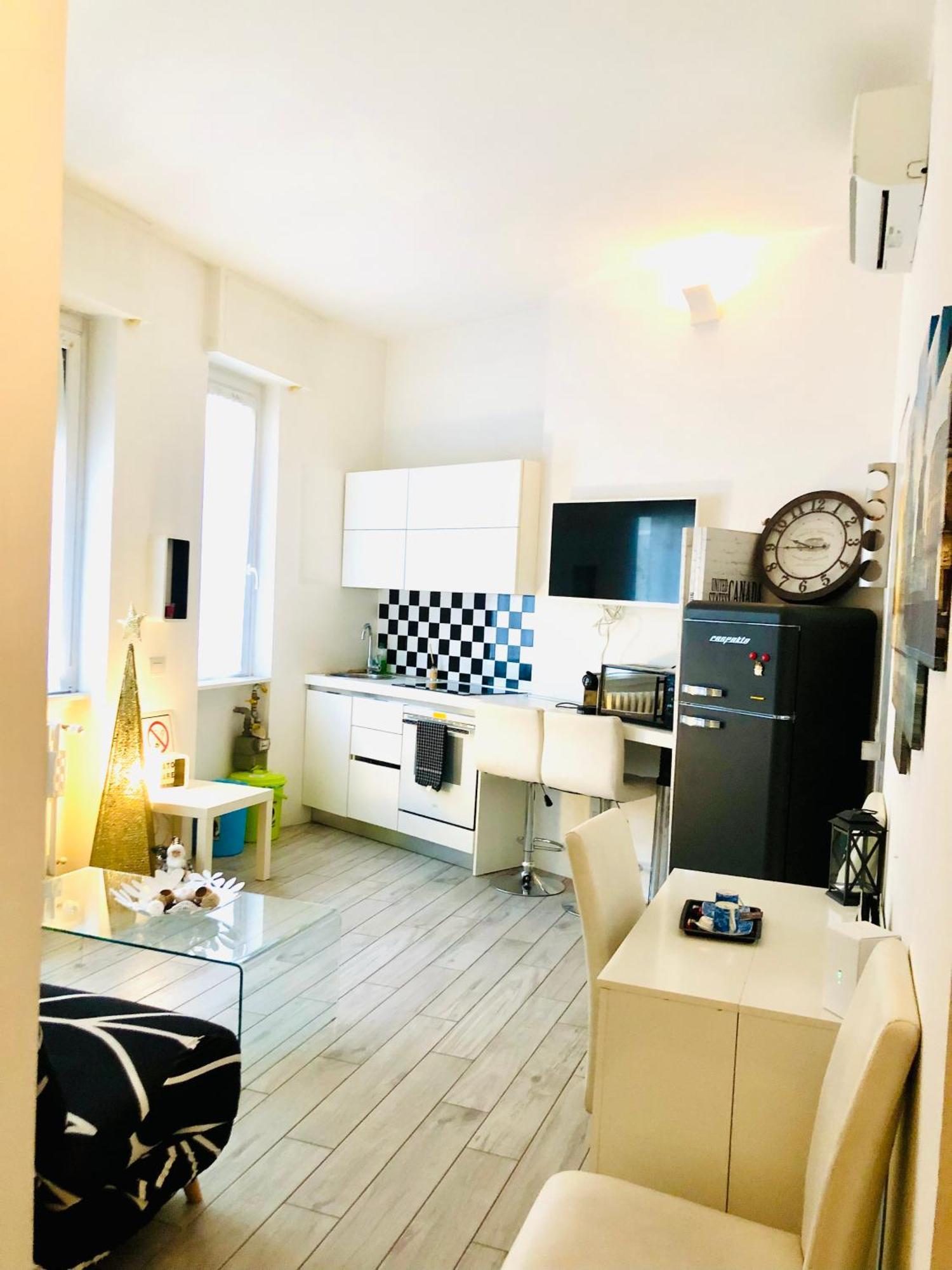 Joo'S Flat Bed & Breakfast Milano Exterior foto